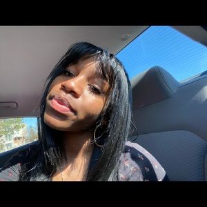 Meet your Posher, Nyla